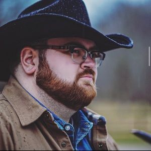 Meet your Posher, Nicholas